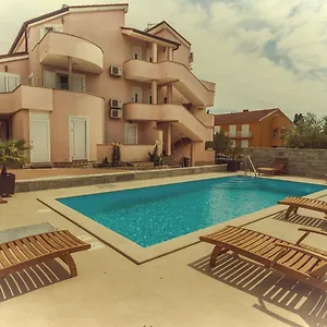 Basilea Apartment