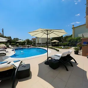 Tony Apartment